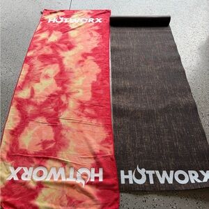 HOTWORX Red and Brown Yoga Mat Set